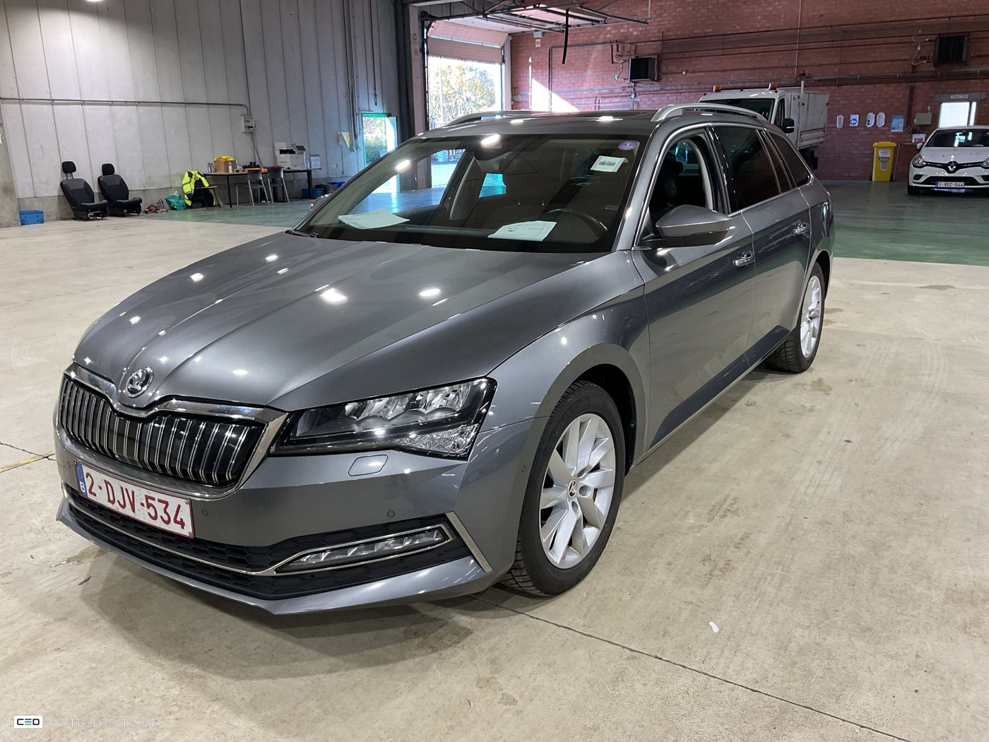 SKODA SUPERB 03/2023