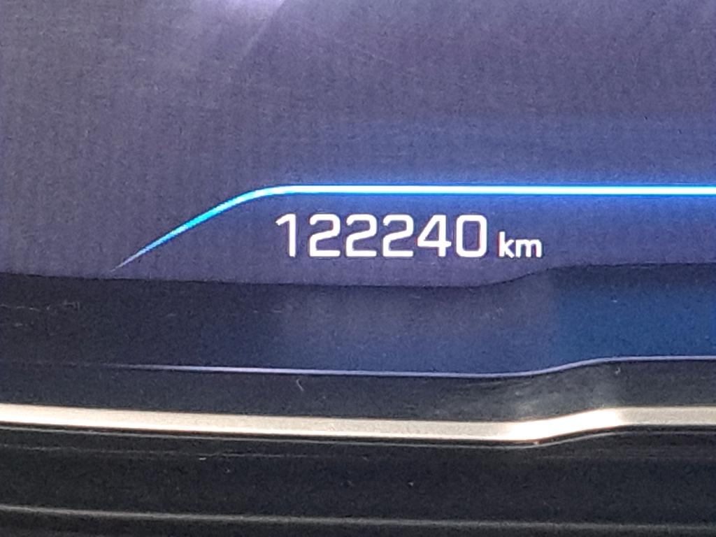 PEUGEOT 5008 06/2023