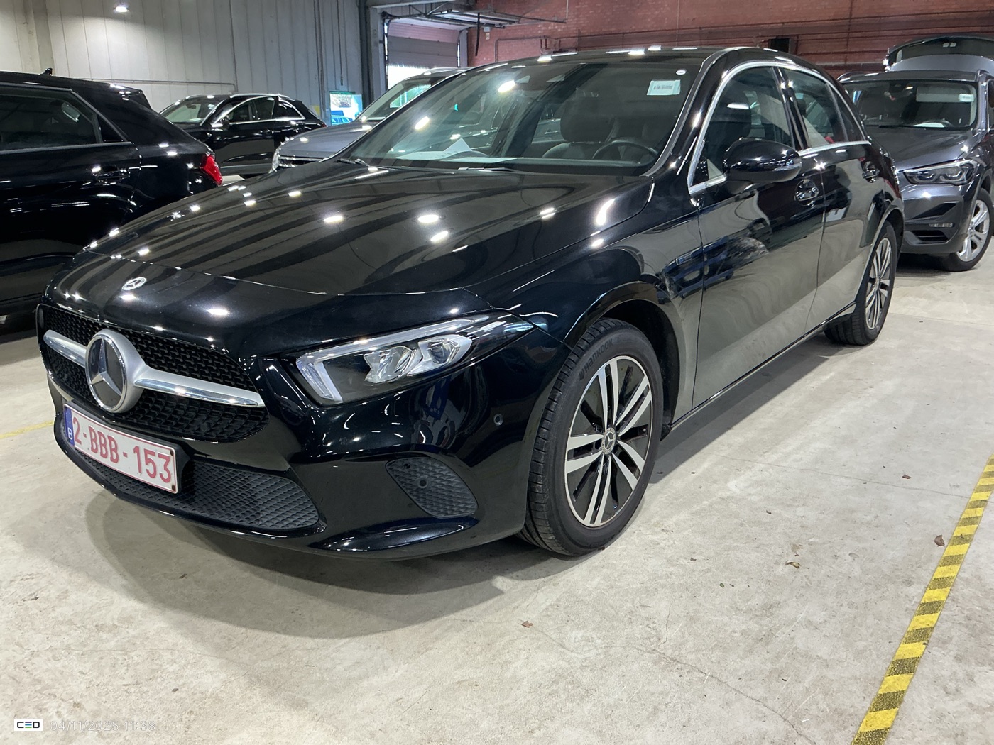 MERCEDES-BENZ C200 09/2021