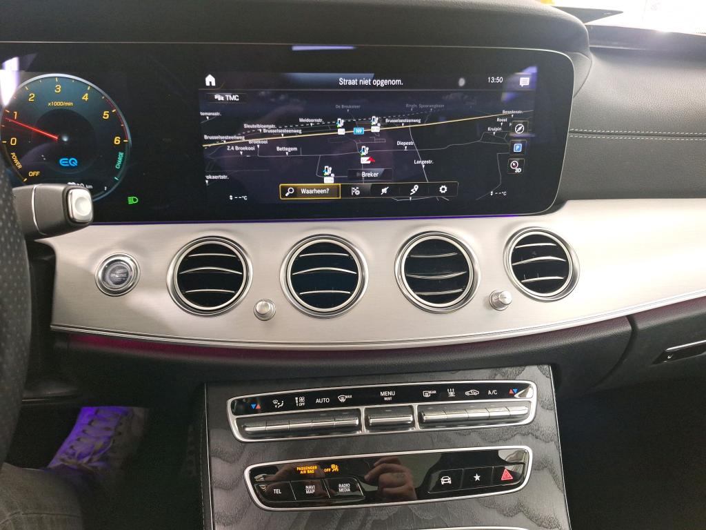 MERCEDES-BENZ E 300 02/2021