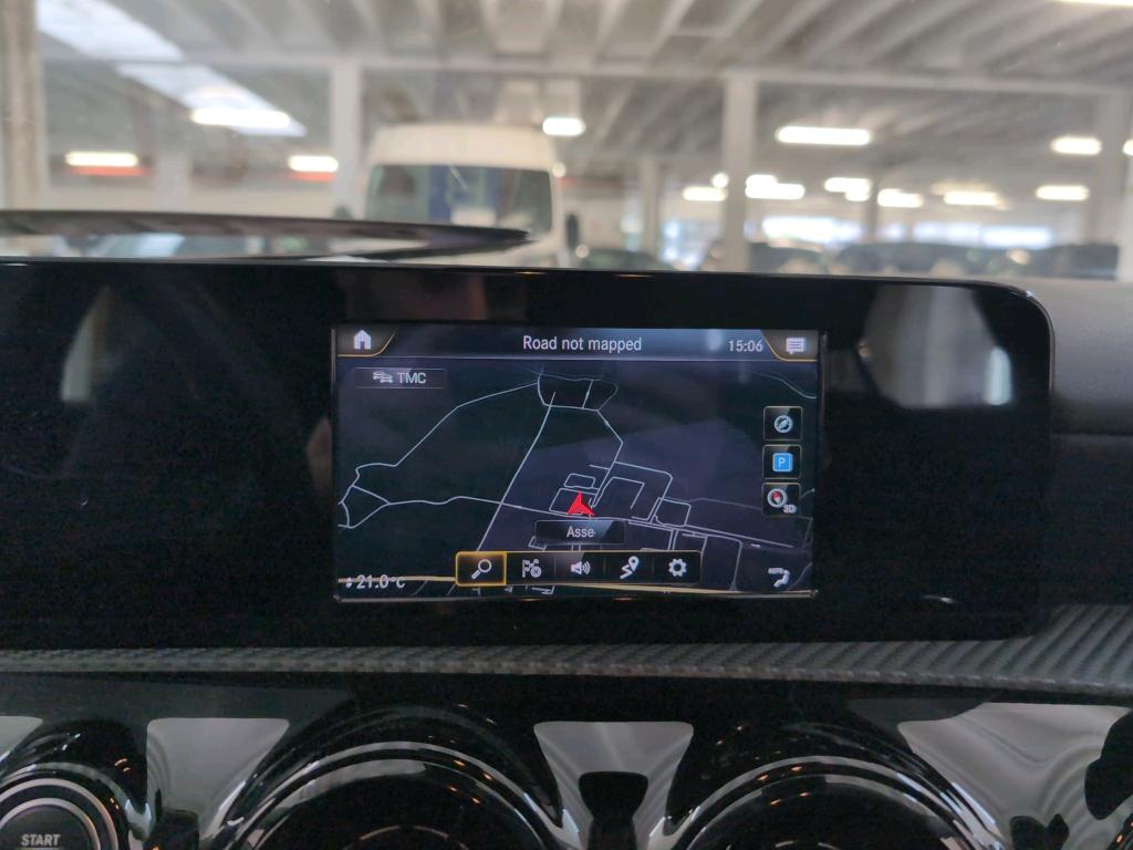 MERCEDES-BENZ C200 09/2022