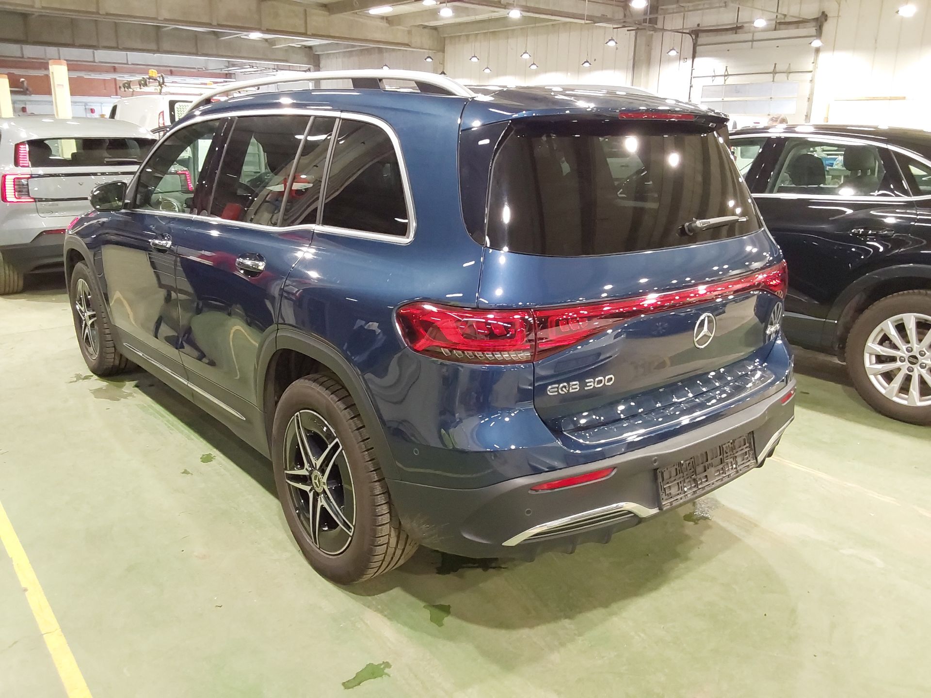 MERCEDES-BENZ EQB300 03/2022