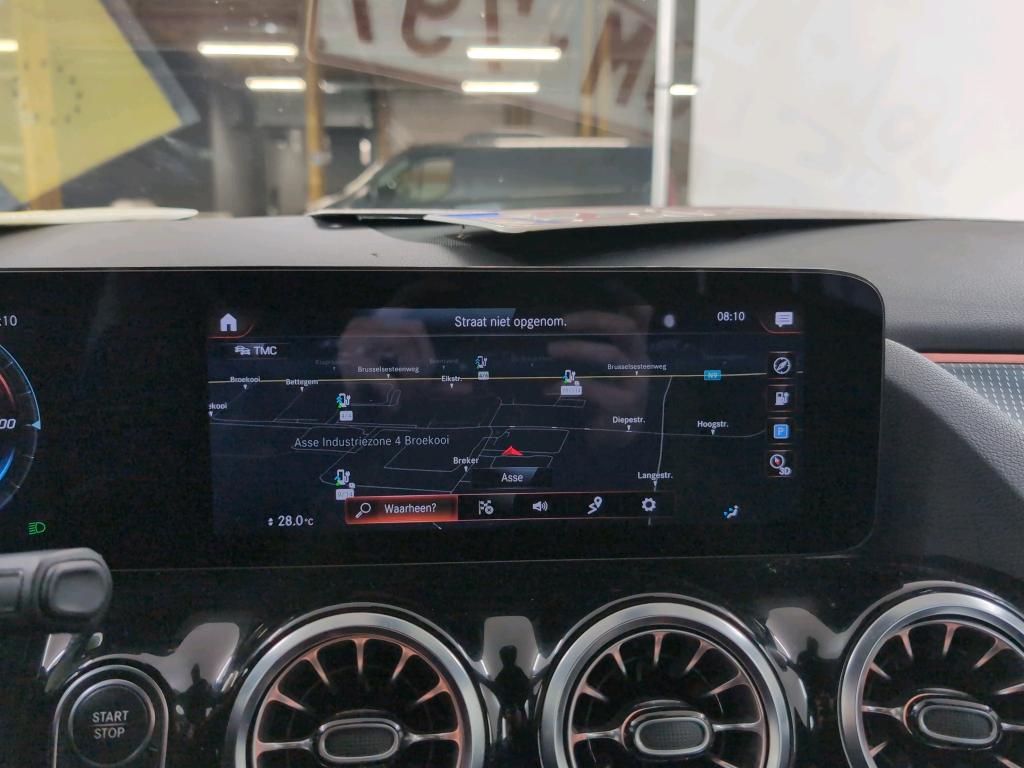 MERCEDES-BENZ EQA 12/2021