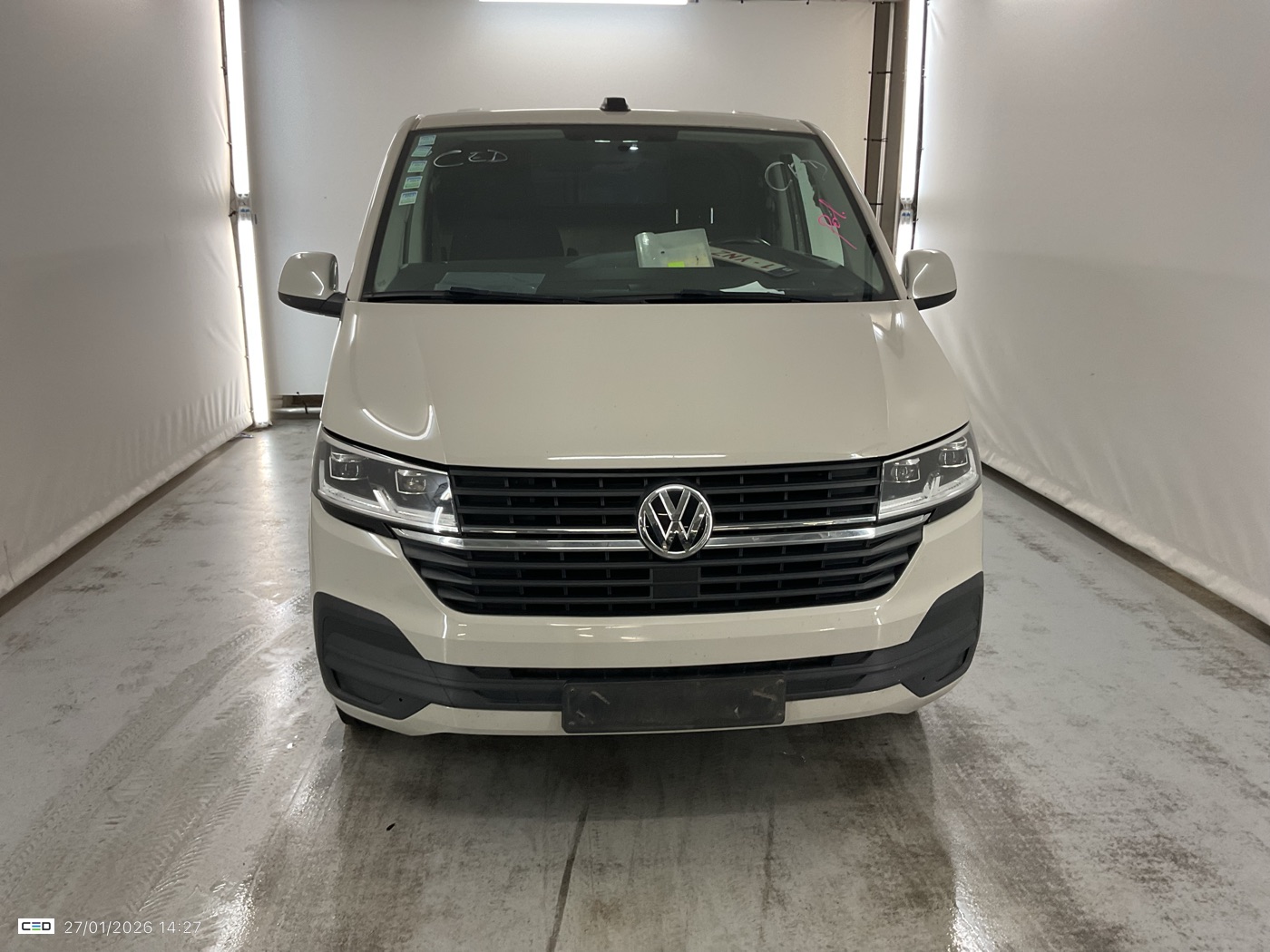 VOLKSWAGEN TRANSPORTER 10/2020