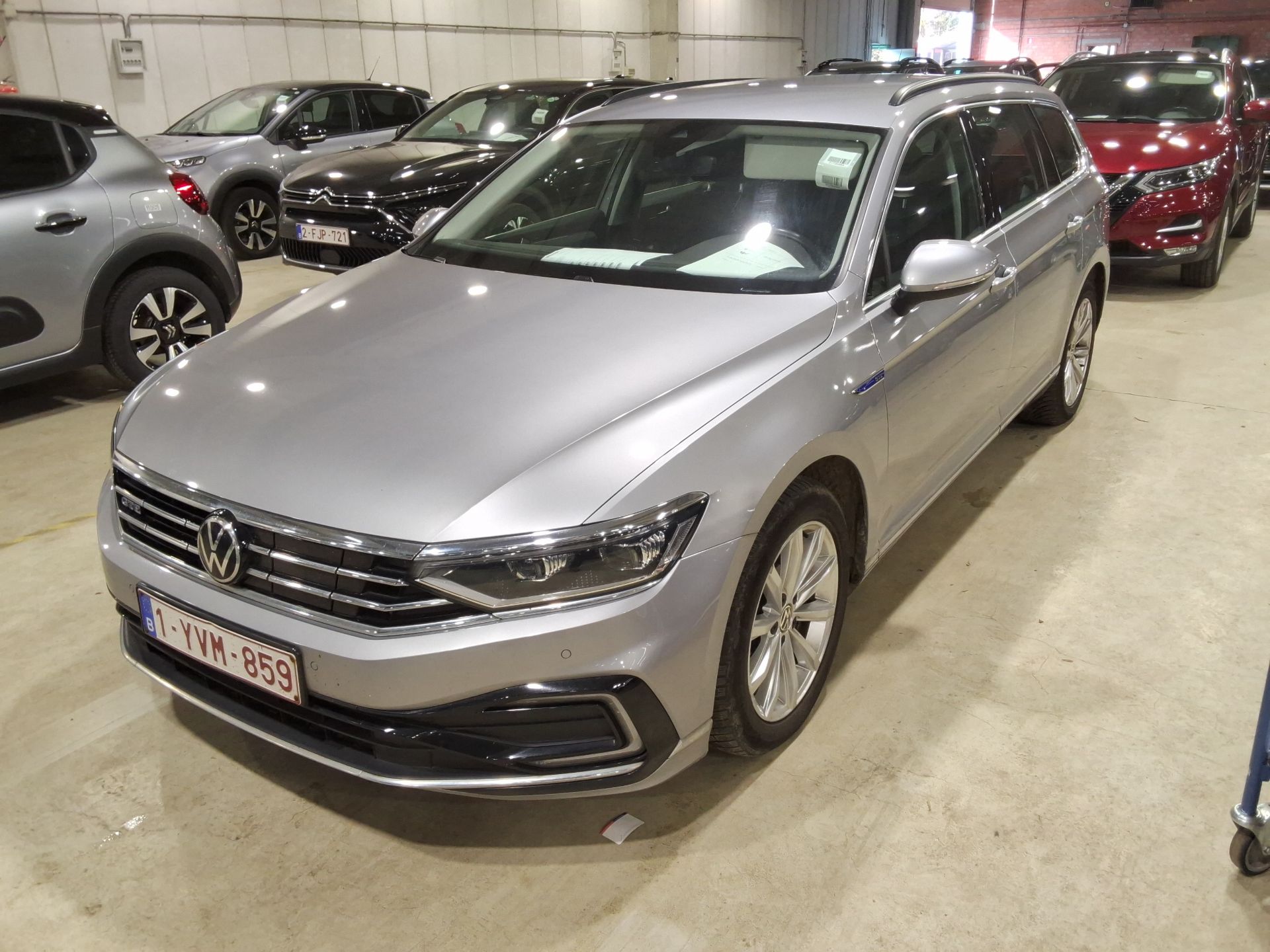 VOLKSWAGEN PASSAT 01/2021